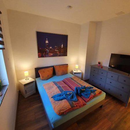 Zum Wachstuebchen Apartment Quedlinburg Bagian luar foto
