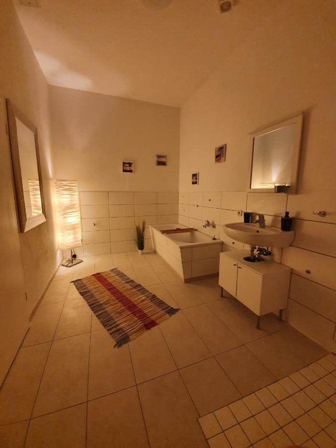 Zum Wachstuebchen Apartment Quedlinburg Bagian luar foto