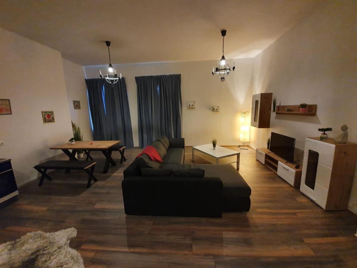 Zum Wachstuebchen Apartment Quedlinburg Bagian luar foto