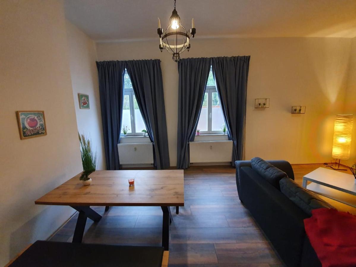 Zum Wachstuebchen Apartment Quedlinburg Bagian luar foto