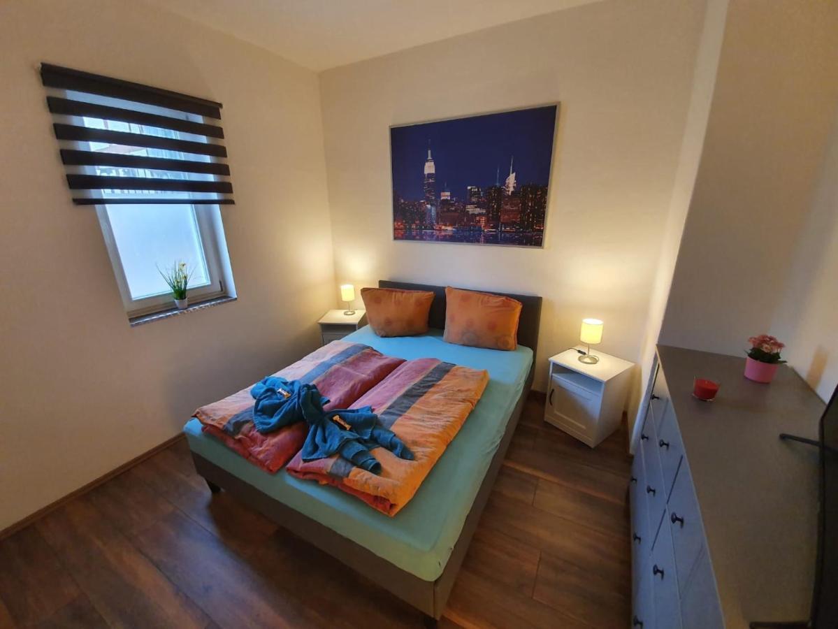 Zum Wachstuebchen Apartment Quedlinburg Bagian luar foto
