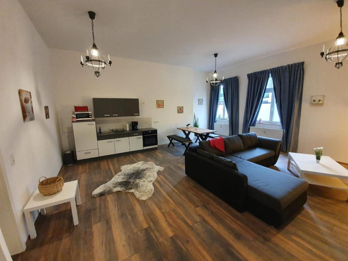 Zum Wachstuebchen Apartment Quedlinburg Bagian luar foto